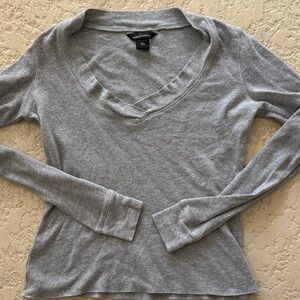 Moda International Heather Gray V-Neck Long Sleeve Top